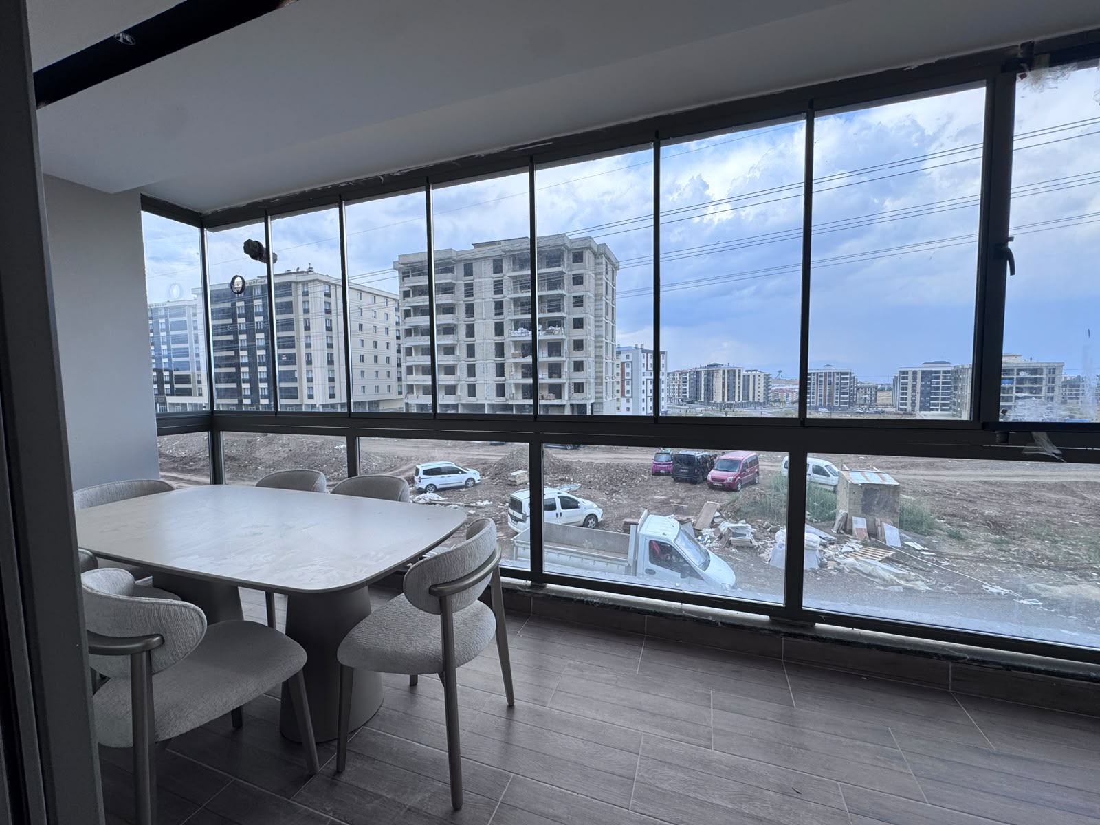 MABEL'DEN YILDIZKENT'TE SATILIK DAİRE